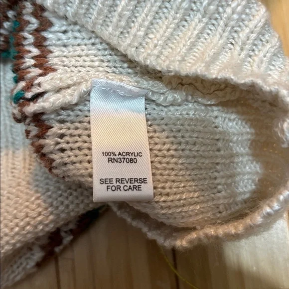 Fringe accent mock neck sweater. Size M. Beige,teal,orange,brown. - Picture 9 of 10